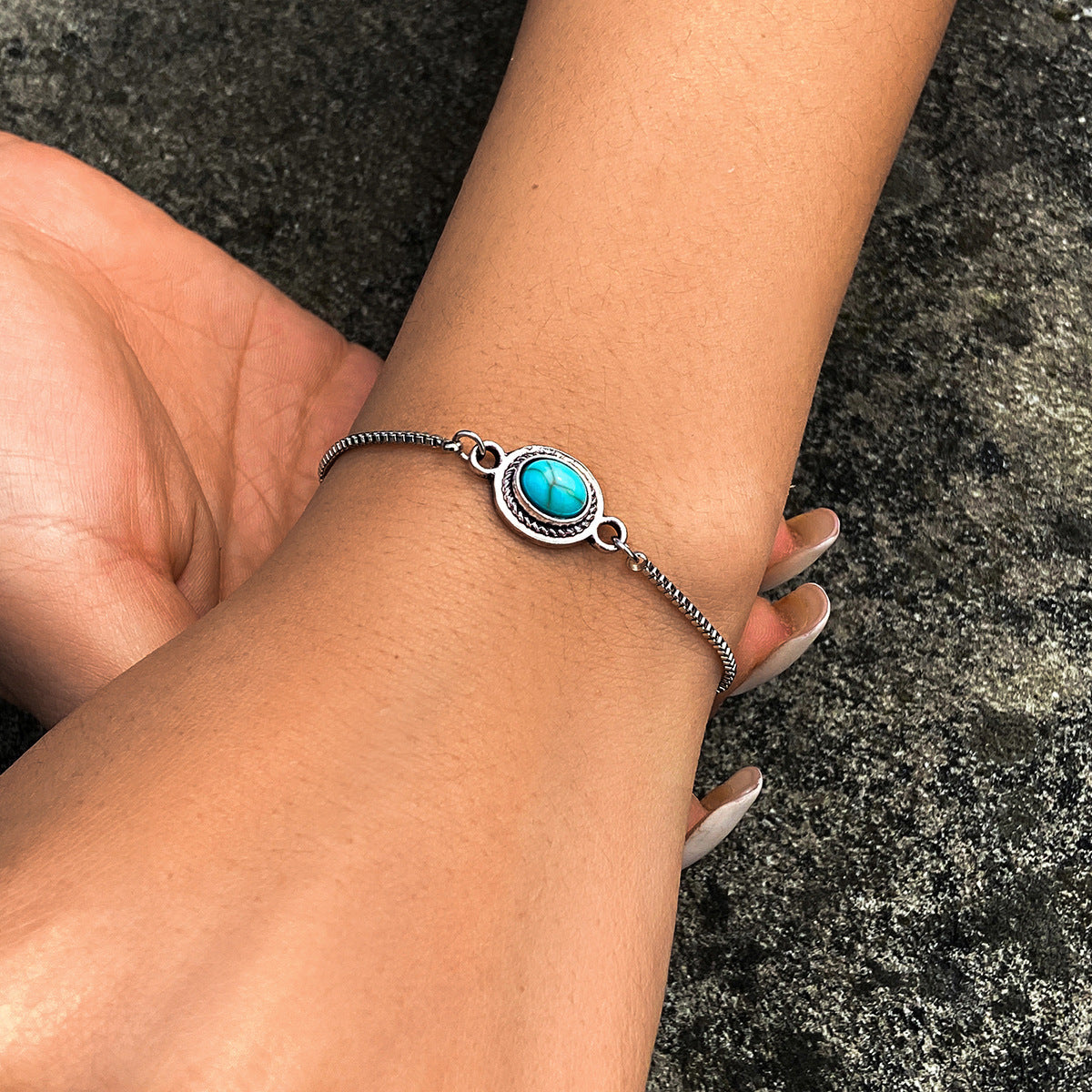 Simple And Adjustable Turquoise Antique Silver Versatile Bracelet